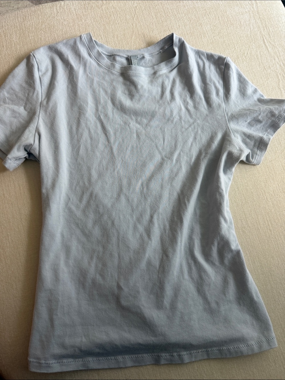Skims Shirt